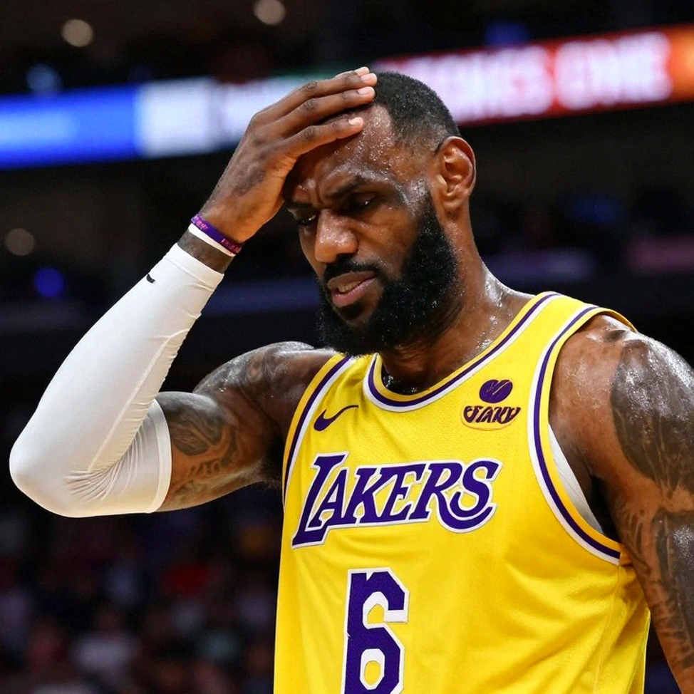 LeBron James ở Philadelphia: Khi tấm vé 10 đô-la định giá lại cả một mùa giải