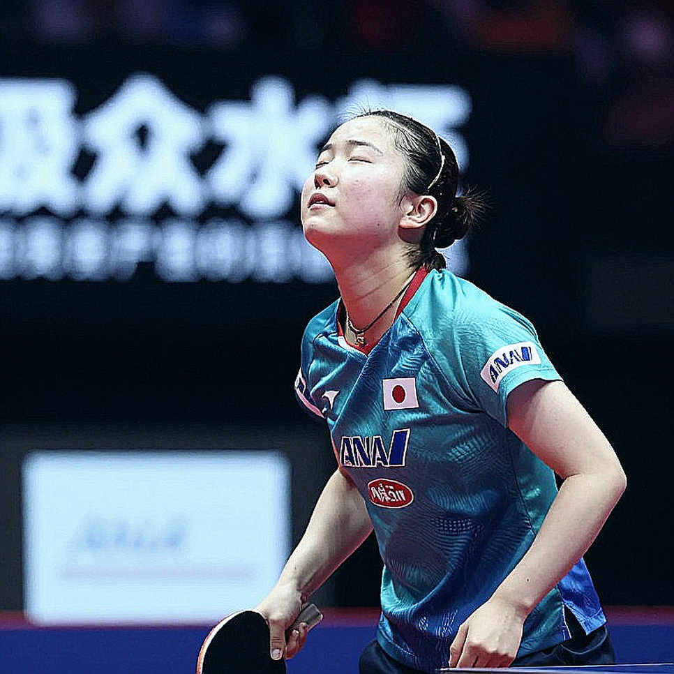 Sân Vắng và Tiếng Vọng: Khi Bóng Bàn Nhật Bản Học Cách Lắng Nghe Chính Mình