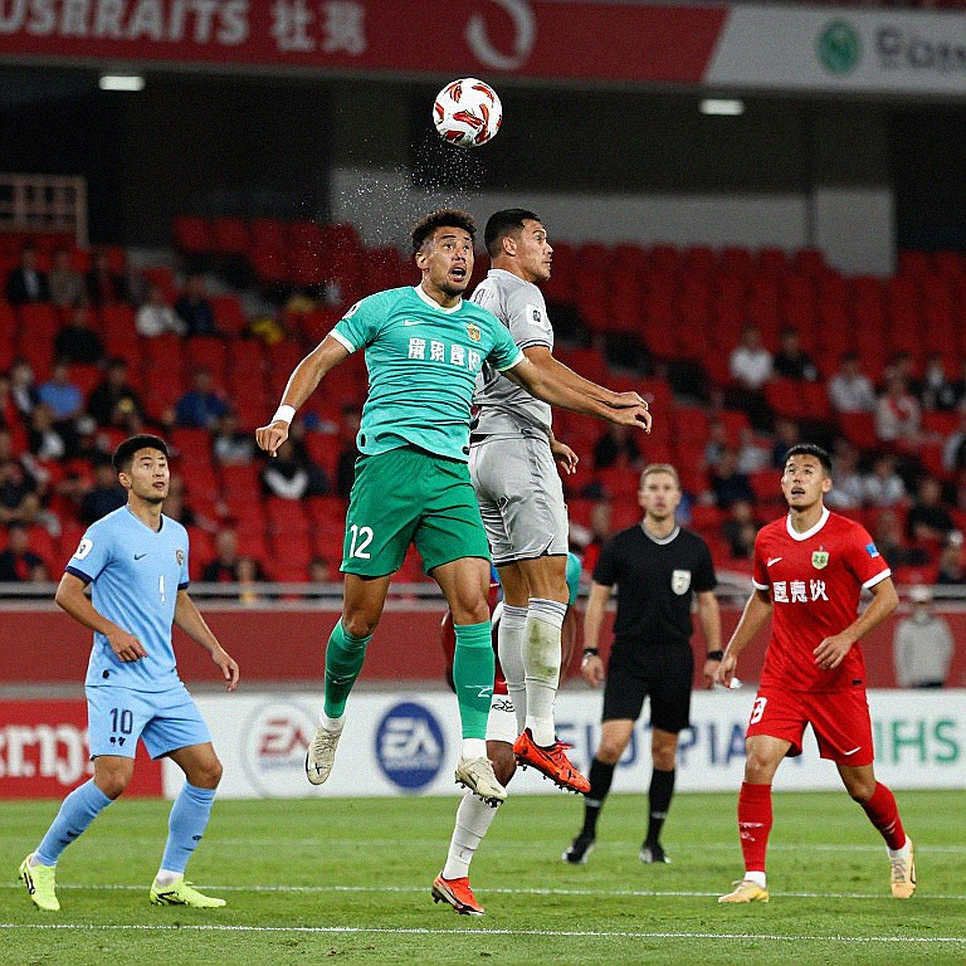 Chín chiều kích của mùa V.League 1: Bảng xếp hạng nói dối, còn dữ liệu thì tố cáo Chín chiều kích của mùa V.League 1: Bảng xếp hạng nói dối, còn dữ liệu thì tố cáo