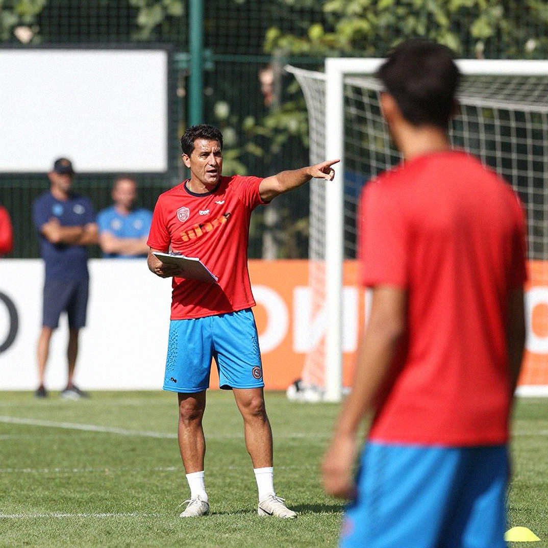 Milan, Amorim và bài toán tiếp đạn cho Gonçalo Ramos Milan, Amorim và bài toán tiếp đạn cho Gonçalo Ramos