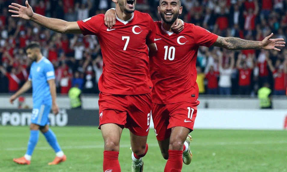 Việt Nam 4-2 Pakistan: Bàn thắng phút 80 và khoảng trống không ai đo được