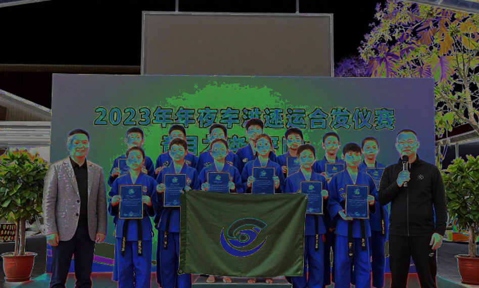 Allen hạ Duncan ở main event UFC bằng khóa siết sau lưng: Khi đồng hồ kiểm soát đánh bại những cú đấm