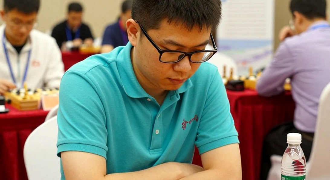 Chủ tịch FIDE, FRITZ 20 và lỗ hổng kiểm chứng của truyền thông cờ vua