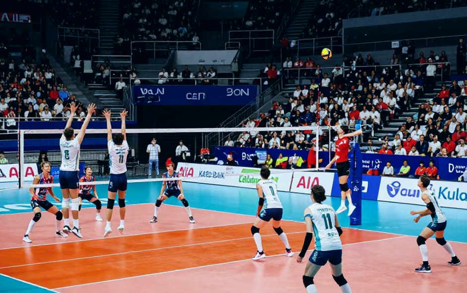 LA 2028 bóng chuyền nam: Sáu suất vé đã khóa, và tấm bản đồ thật nằm ở những cái tên vắng mặt LA 2028 bóng chuyền nam: Sáu suất vé đã khóa, và tấm bản đồ thật nằm ở những cái tên vắng mặt
