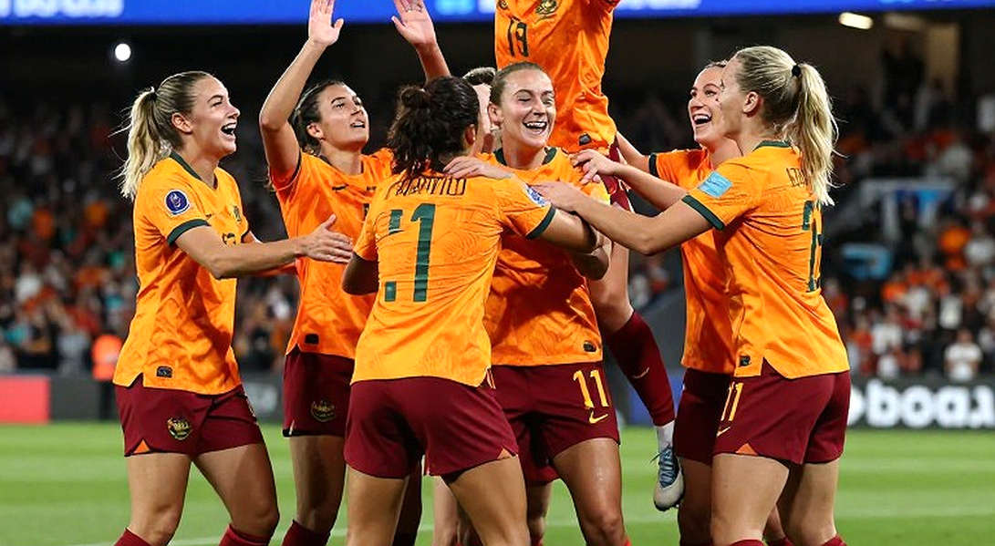 V.League, VAR, and the Real Invoice of a Refereeing Decision V.League, VAR, and the Real Invoice of a Refereeing Decision